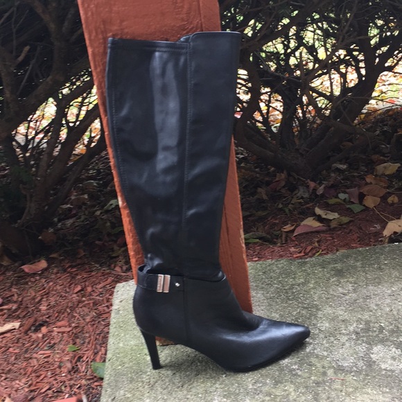 Calvin Klein heeled boots - Picture 2 of 5